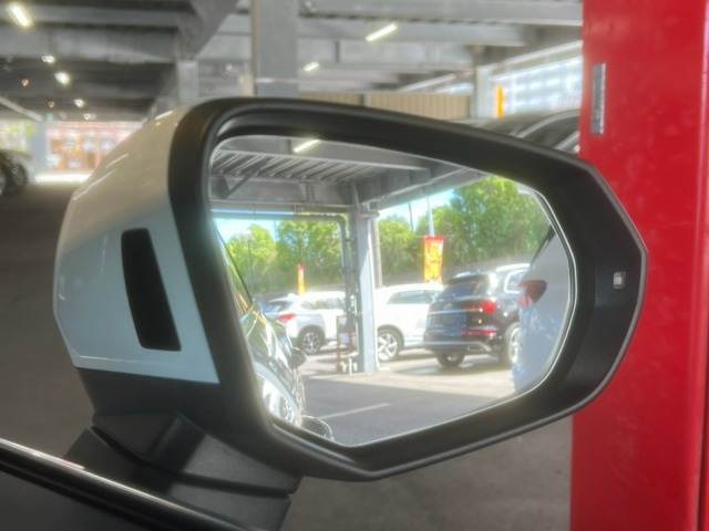 Audi Q3 Sportback 8