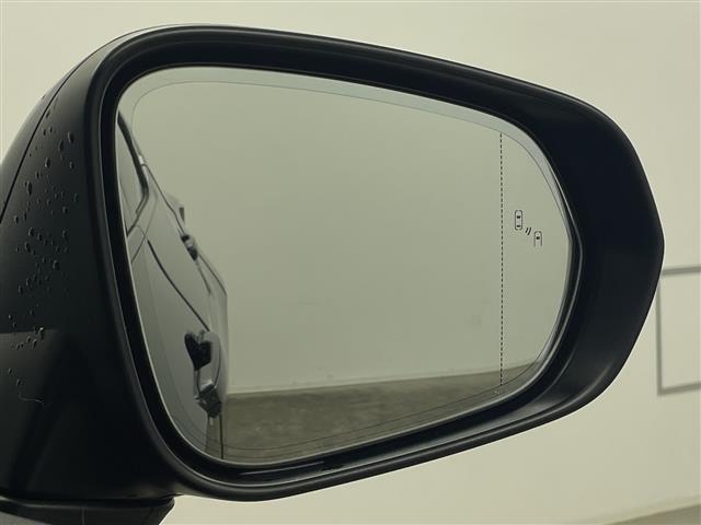 Lexus NX 9