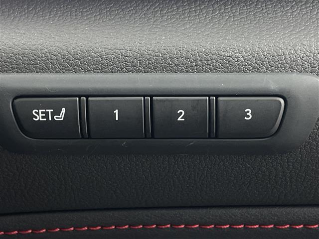Lexus NX 10