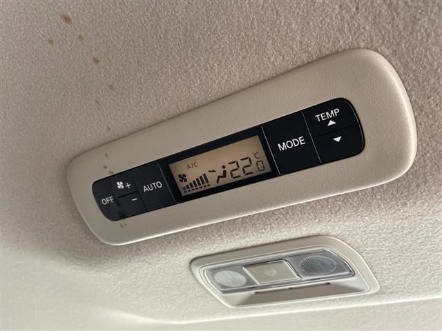 Nissan Serena 6