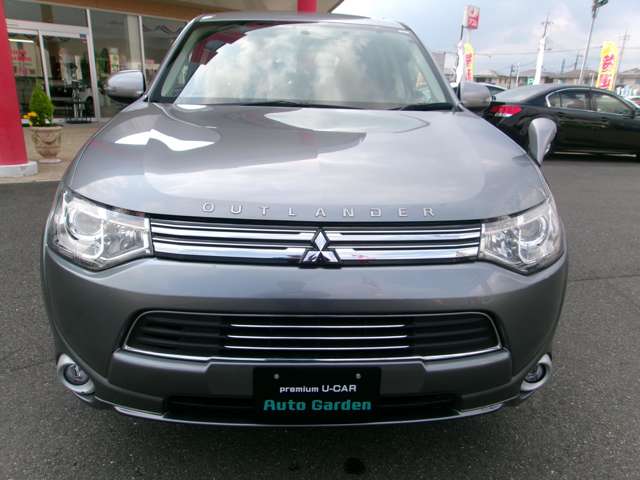 Mitsubishi Outlander PHEV 2