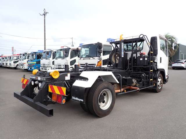 Isuzu Forward 7