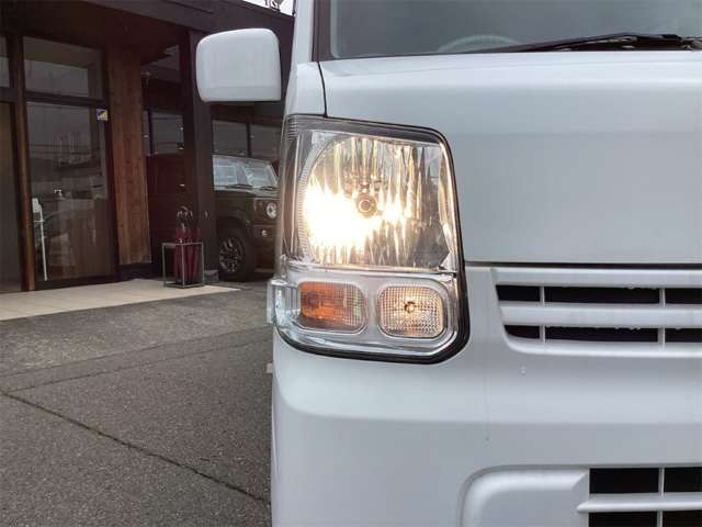 Nissan NV100 Clipper 11