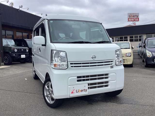 Nissan NV100 Clipper 8