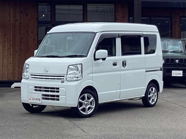Nissan NV100 Clipper 9