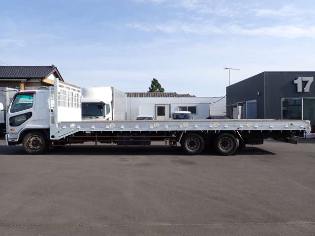 Mitsubishi Fuso Fighter 9