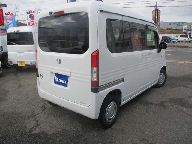 Honda N-VAN 12