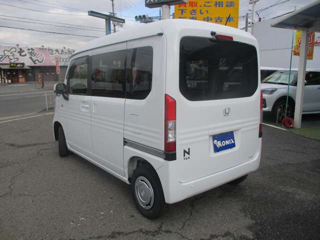 Honda N-VAN 10