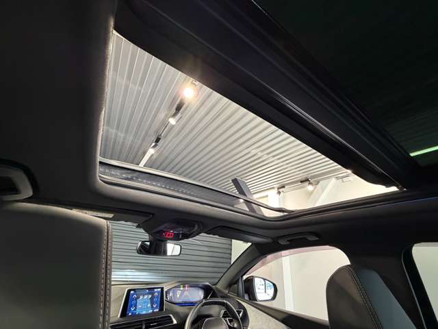 Peugeot 5008 11
