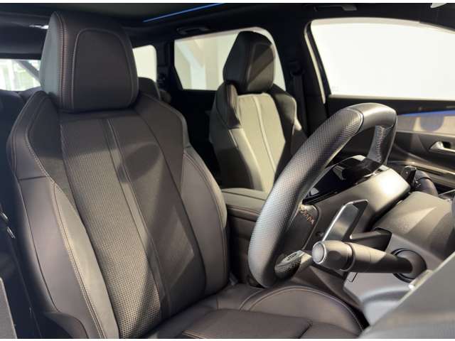 Peugeot 5008 4