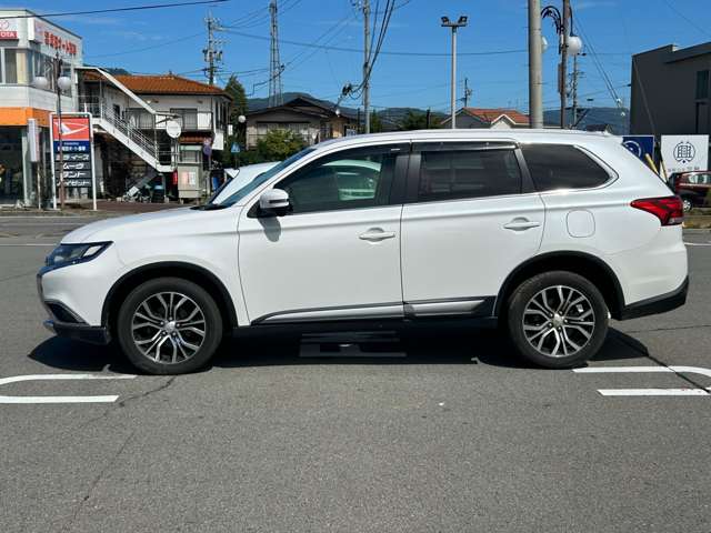 Mitsubishi Outlander 7