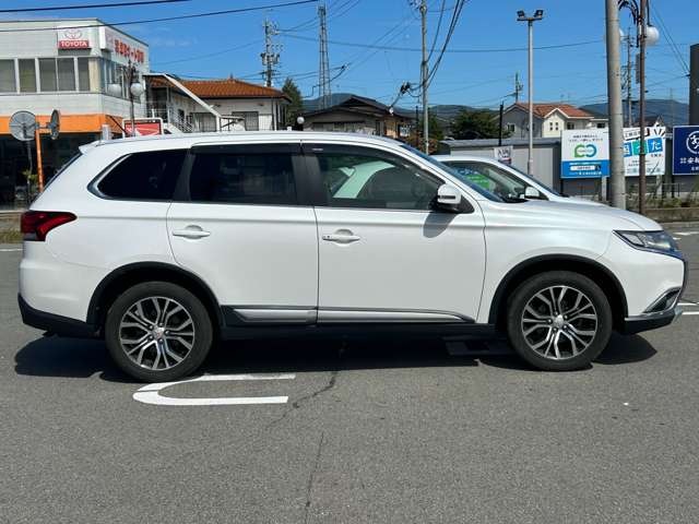 Mitsubishi Outlander 8