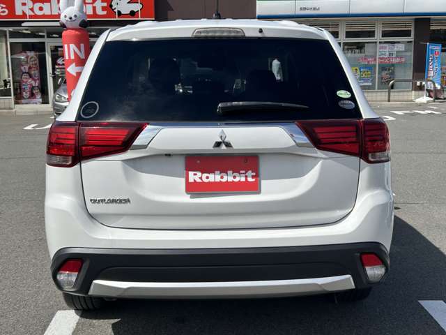 Mitsubishi Outlander 10