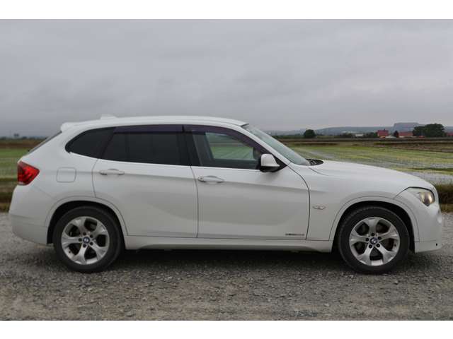 BMW X1 8