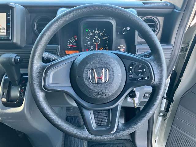 Honda N-VAN 8