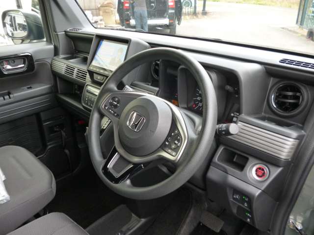 Honda N-VAN 9
