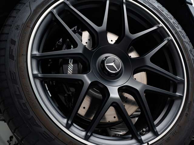 Mercedes-Benz G-Class 2