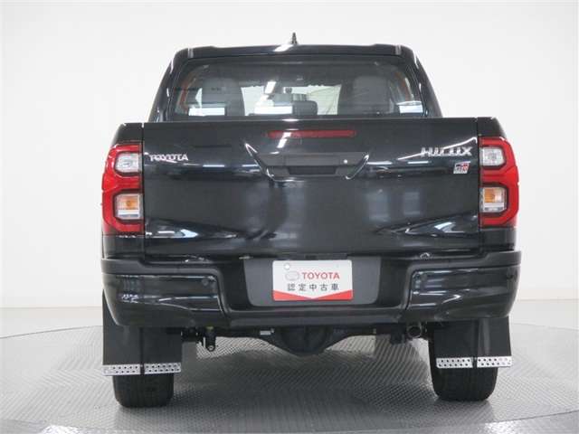Toyota Hilux 3