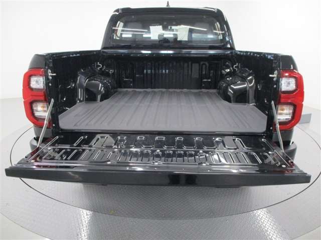 Toyota Hilux 6