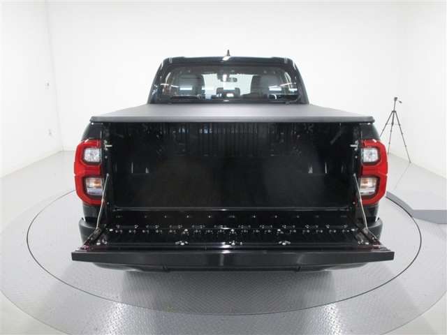 Toyota Hilux 7