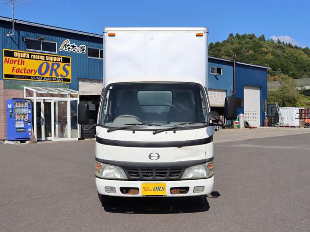 Hino Dutro 2