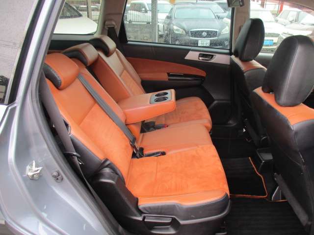 Subaru Exiga Crossover7 11