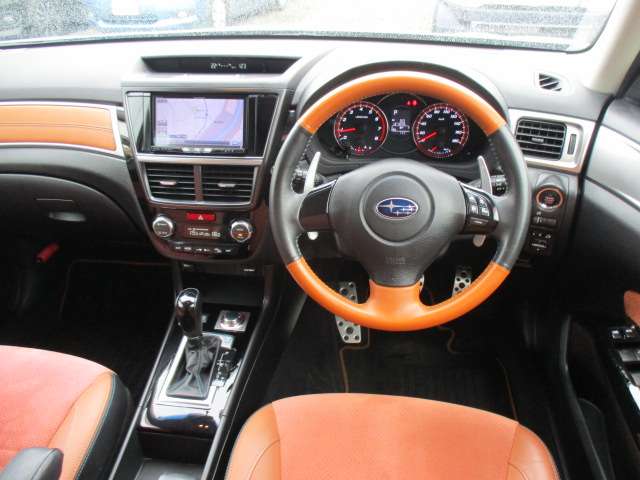 Subaru Exiga Crossover7 3