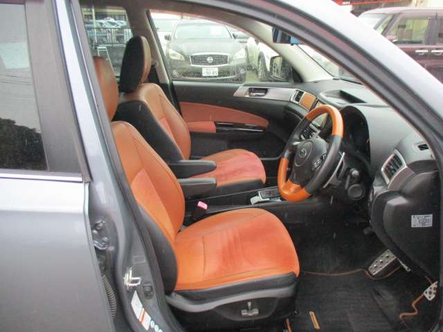 Subaru Exiga Crossover7 4