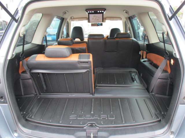 Subaru Exiga Crossover7 9