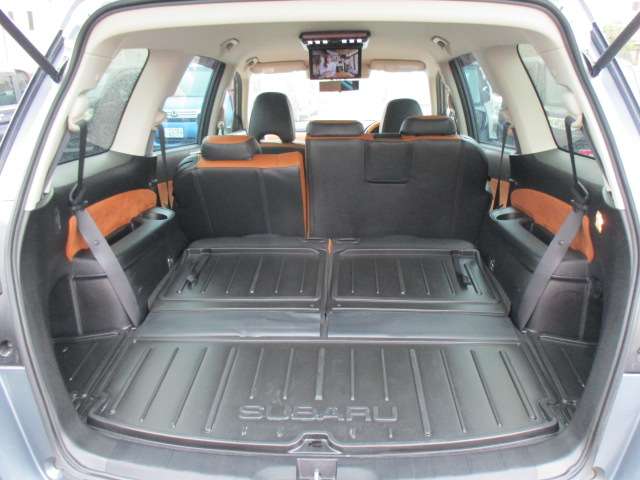 Subaru Exiga Crossover7 10