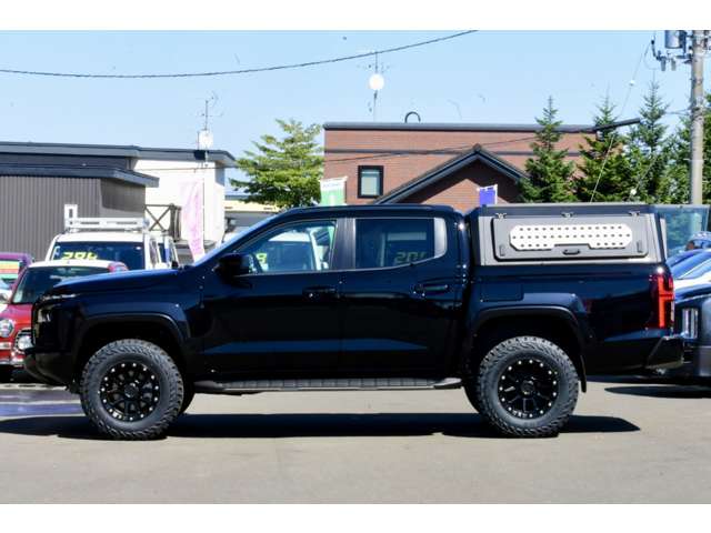 Mitsubishi Triton 10