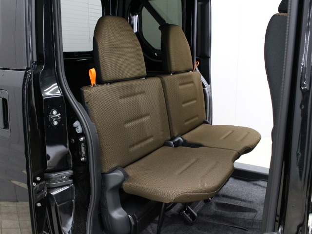 Honda N-VAN 10