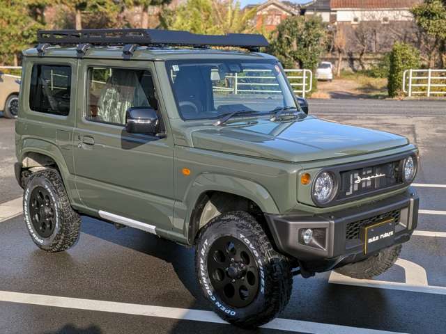Suzuki Jimny 6