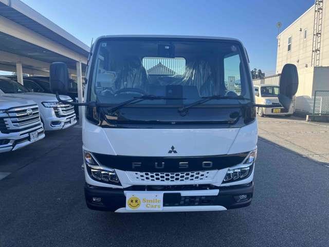 Mitsubishi Fuso Canter 4