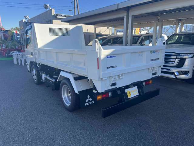 Mitsubishi Fuso Canter 6