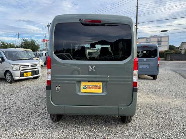 Honda N-VAN 9
