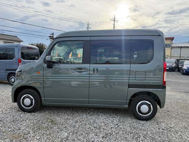 Honda N-VAN 10