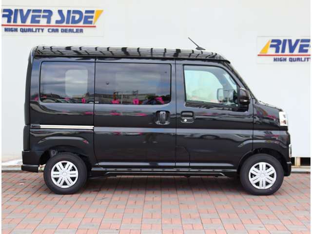 Daihatsu Atrai 5