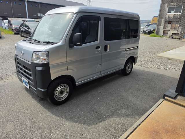Daihatsu Hijet Cargo 10