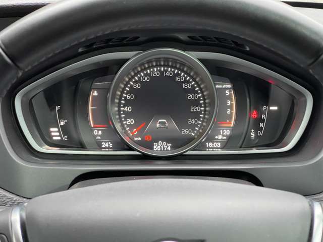 Volvo V40 Cross Country 12
