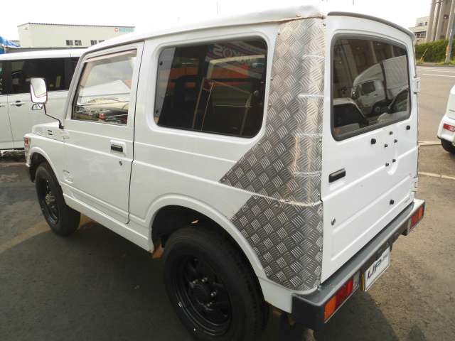 Suzuki Jimny 7