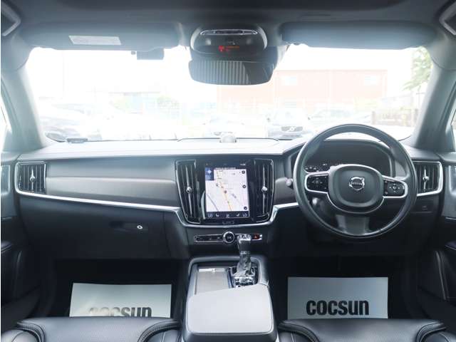 Volvo V90 Cross Country 4