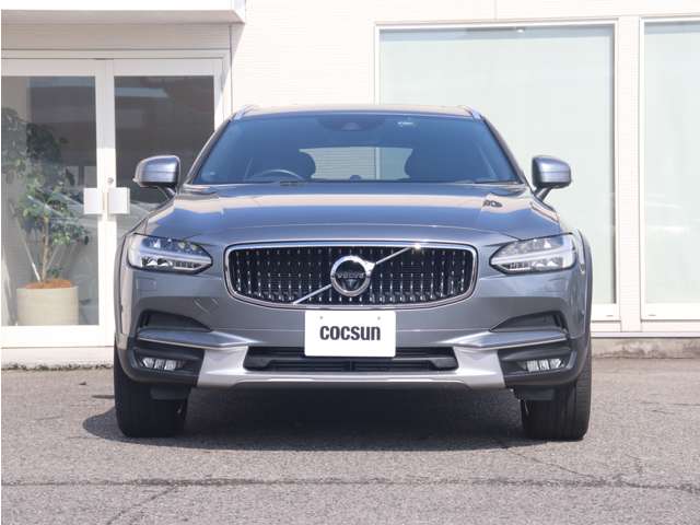 Volvo V90 Cross Country 5