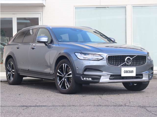Volvo V90 Cross Country 6