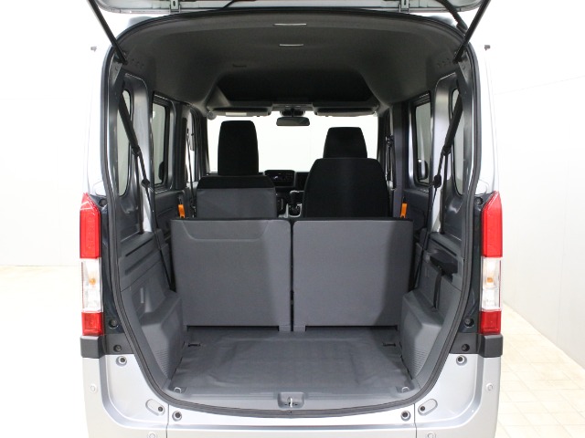 Honda N-VAN 12