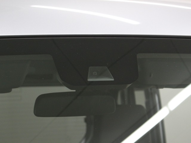 Honda N-VAN 8