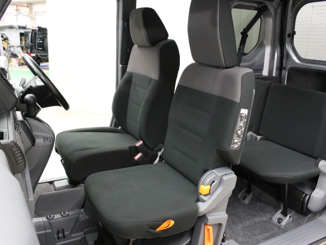 Honda N-VAN 10
