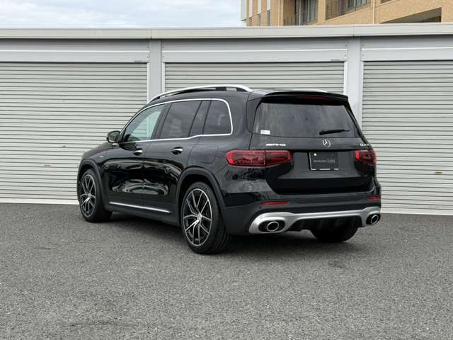 Mercedes-Benz GLB 7