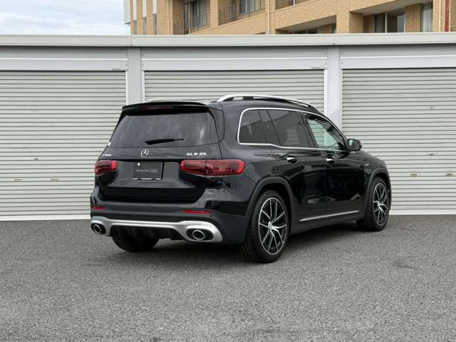 Mercedes-Benz GLB 9
