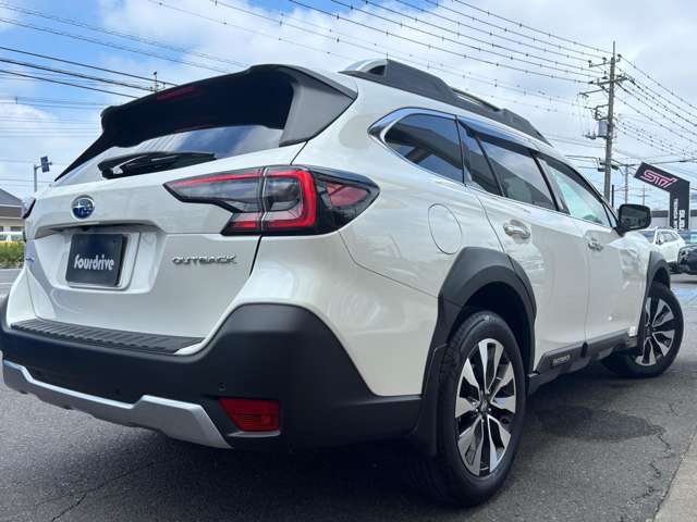 Subaru Legacy Outback 10
